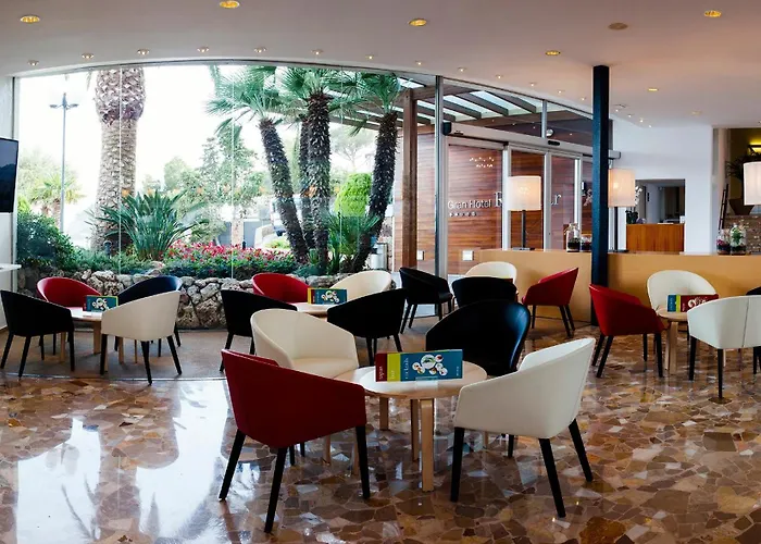 Gran Reymar 4 Sup 酒店 4*