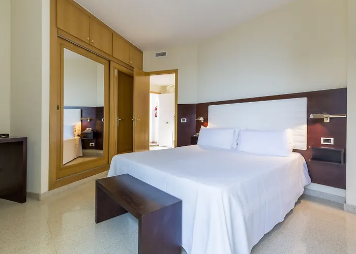 Gran Reymar 4 Sup 4* 滨海托萨