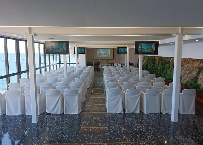 Gran Reymar 4 Sup 酒店