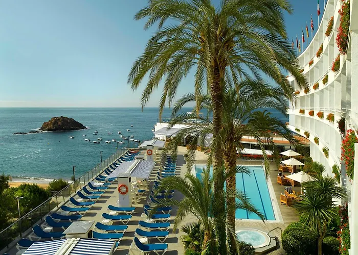 Gran Reymar 4 Sup 滨海托萨