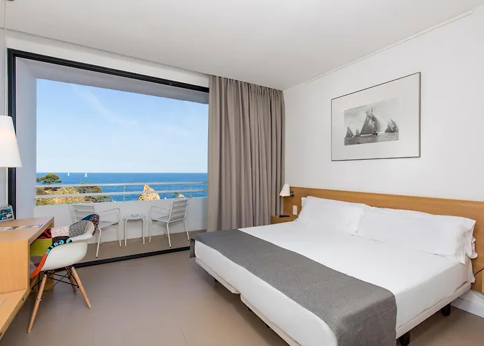 Gran Reymar 4 Sup 酒店